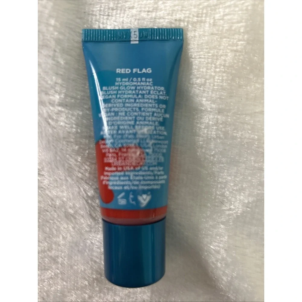URBAN‎ DECAY COSMETICS Hydromaniac Dewy Liquid Blush (0.50 oz.) - Red Flag
